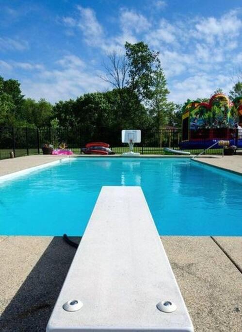 הוילה 2-Acre Highland Park Retreat With Heated Pool ~ 5* מראה חיצוני תמונה
